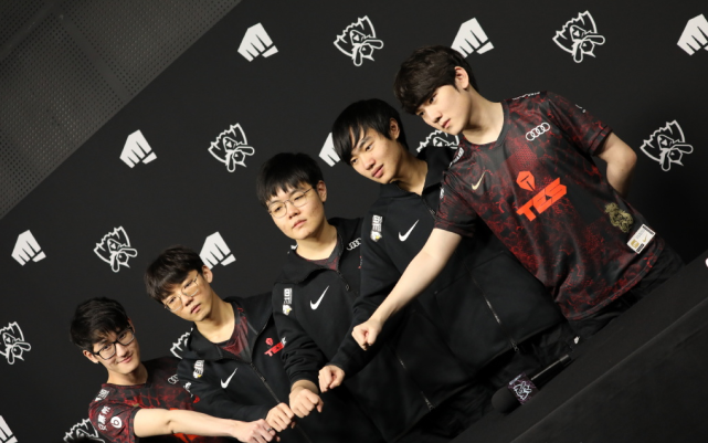 关于数据的 关于数据的