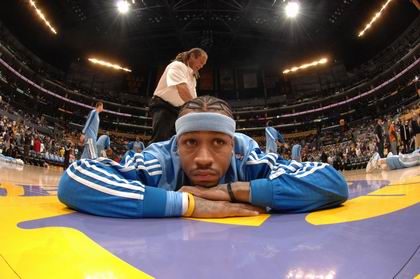 略如出一辙 略如出一辙